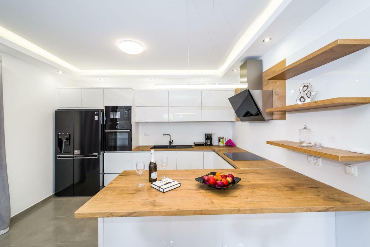 Apartment Newcity Novigrad  Екстер'єр фото